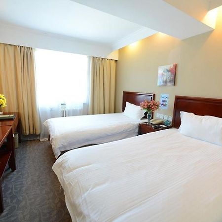 Greentree Inn Dalian Airport New District Xinzhaizi Express Hotel Esterno foto